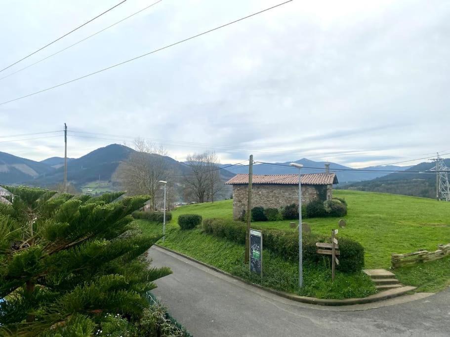 Apartament Bilbo Near Atico Rural Con Terraza Basauri Zewnętrze zdjęcie