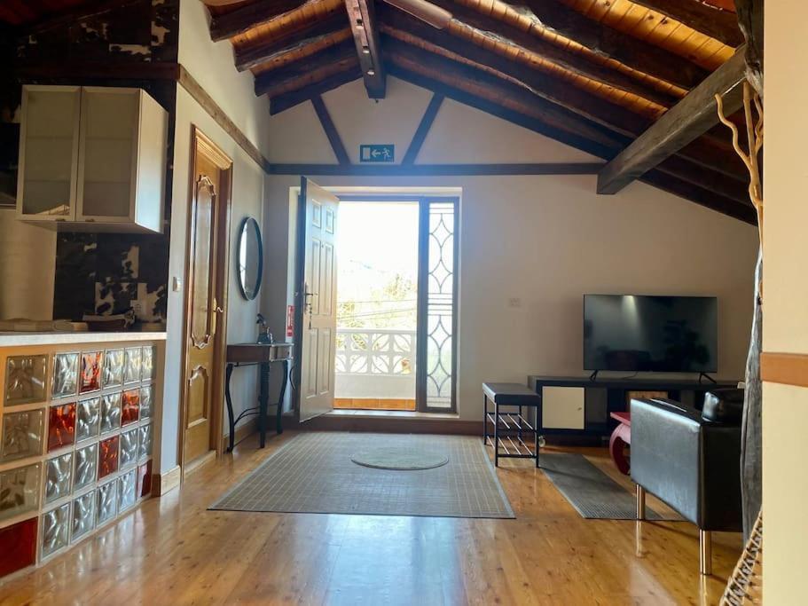 Apartament Bilbo Near Atico Rural Con Terraza Basauri Zewnętrze zdjęcie