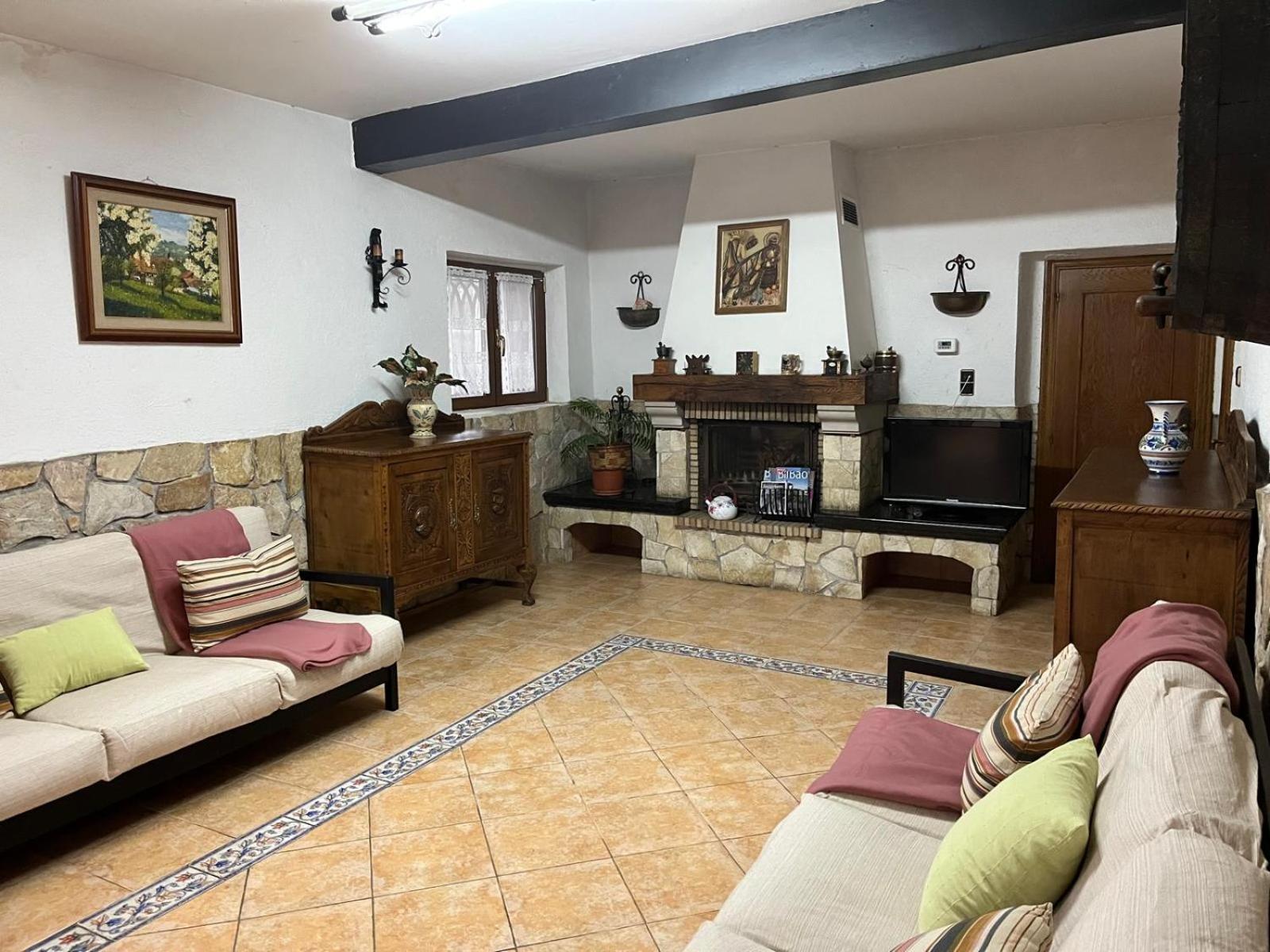 Apartament Bilbo Near Atico Rural Con Terraza Basauri Zewnętrze zdjęcie